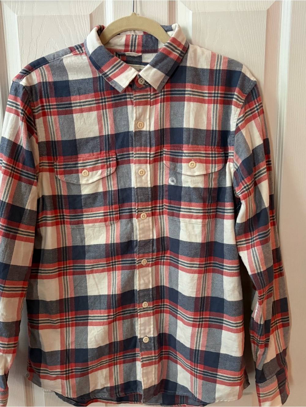 American Eagle Men's  Plaid Button-Up Shirt NEW Size M